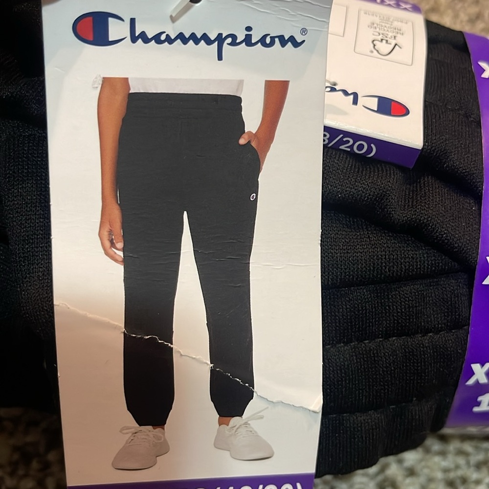 Youth XL 18/20: Champion Sweatpants